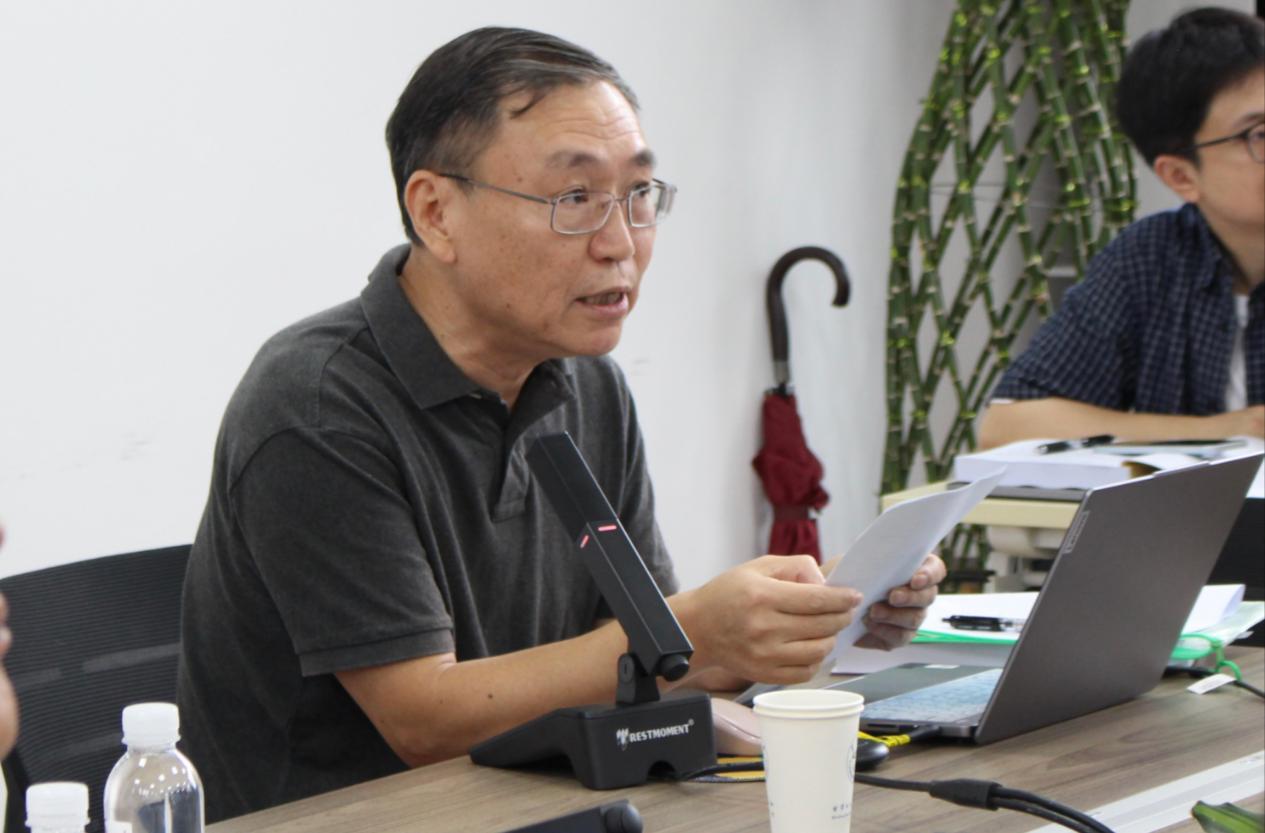 dc774b013f76fc9f14d4b0b21855535