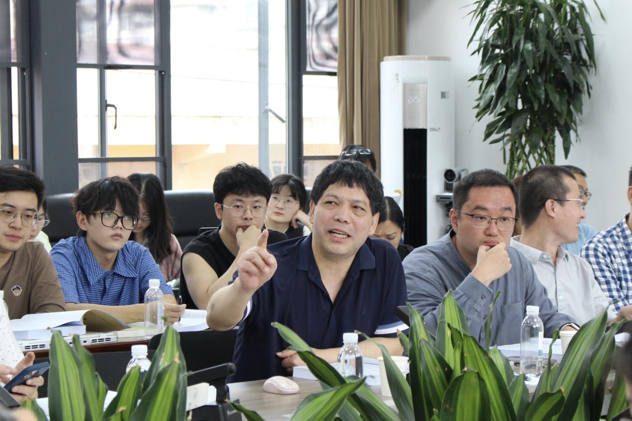 d8de2d31d4742f880e8febc351e85da